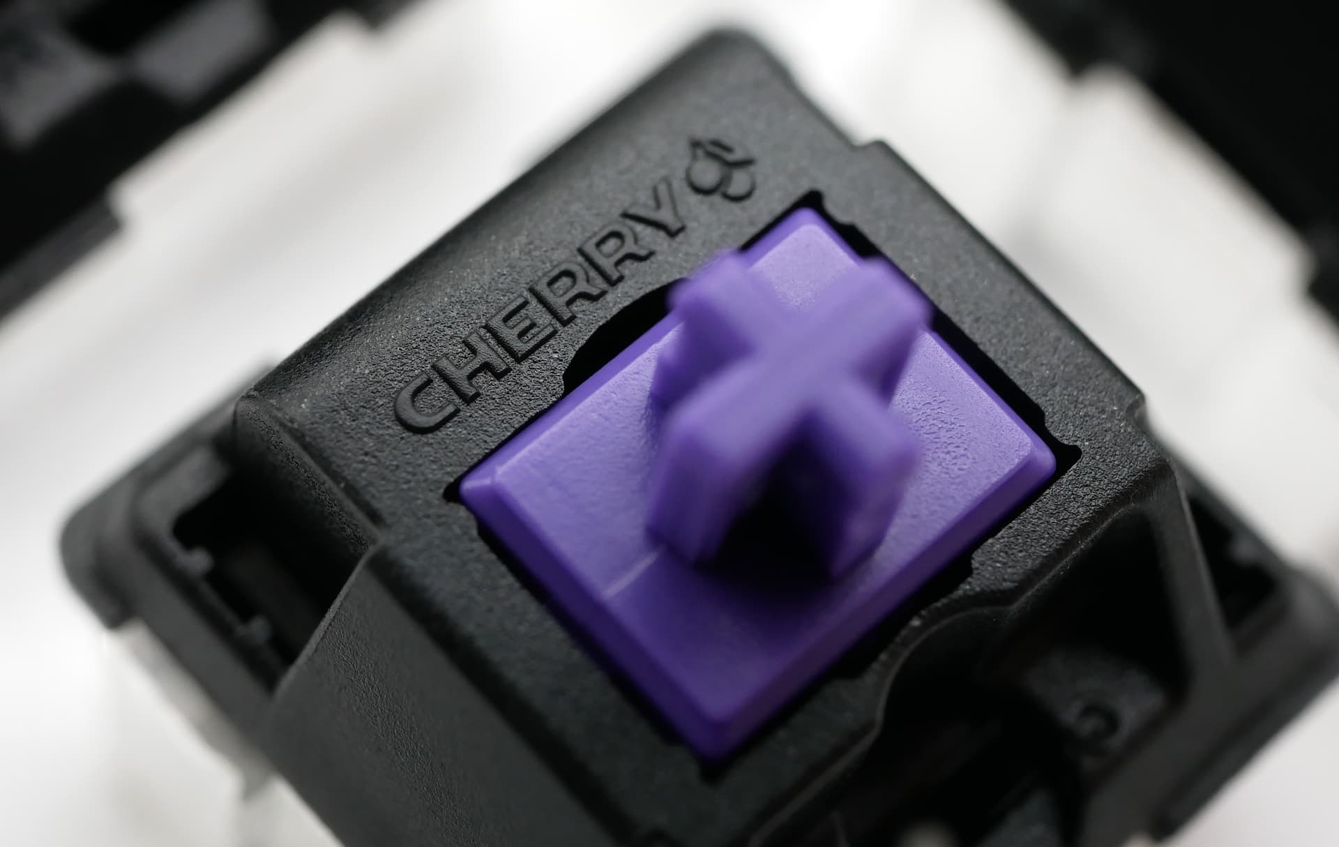Clavier Switch Cherry MX Silent - My eSport